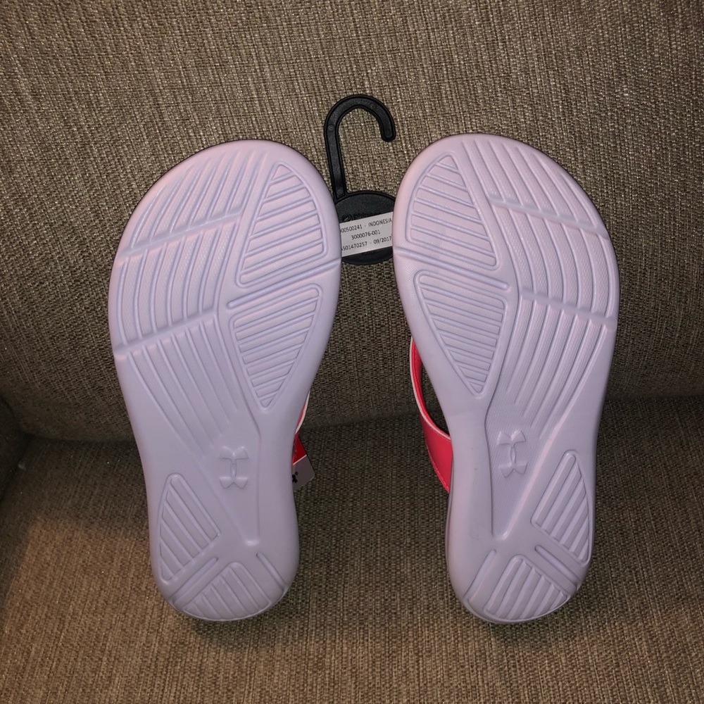 Under Armour Sandals - Picture 2 of 7